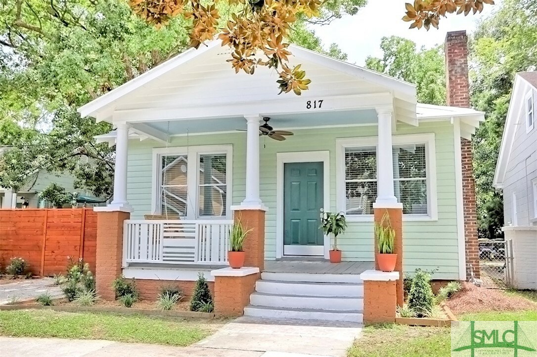 Property Photo:  817 E 33rd Street  GA 31401 