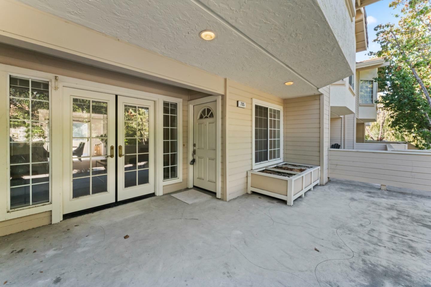 Property Photo:  705 Hibiscus Place  CA 95117 