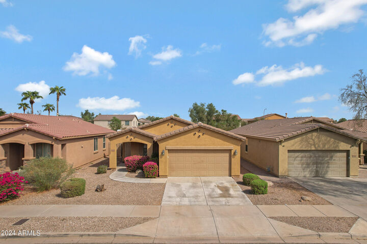 Property Photo:  6858 W Darrel Road  AZ 85339 
