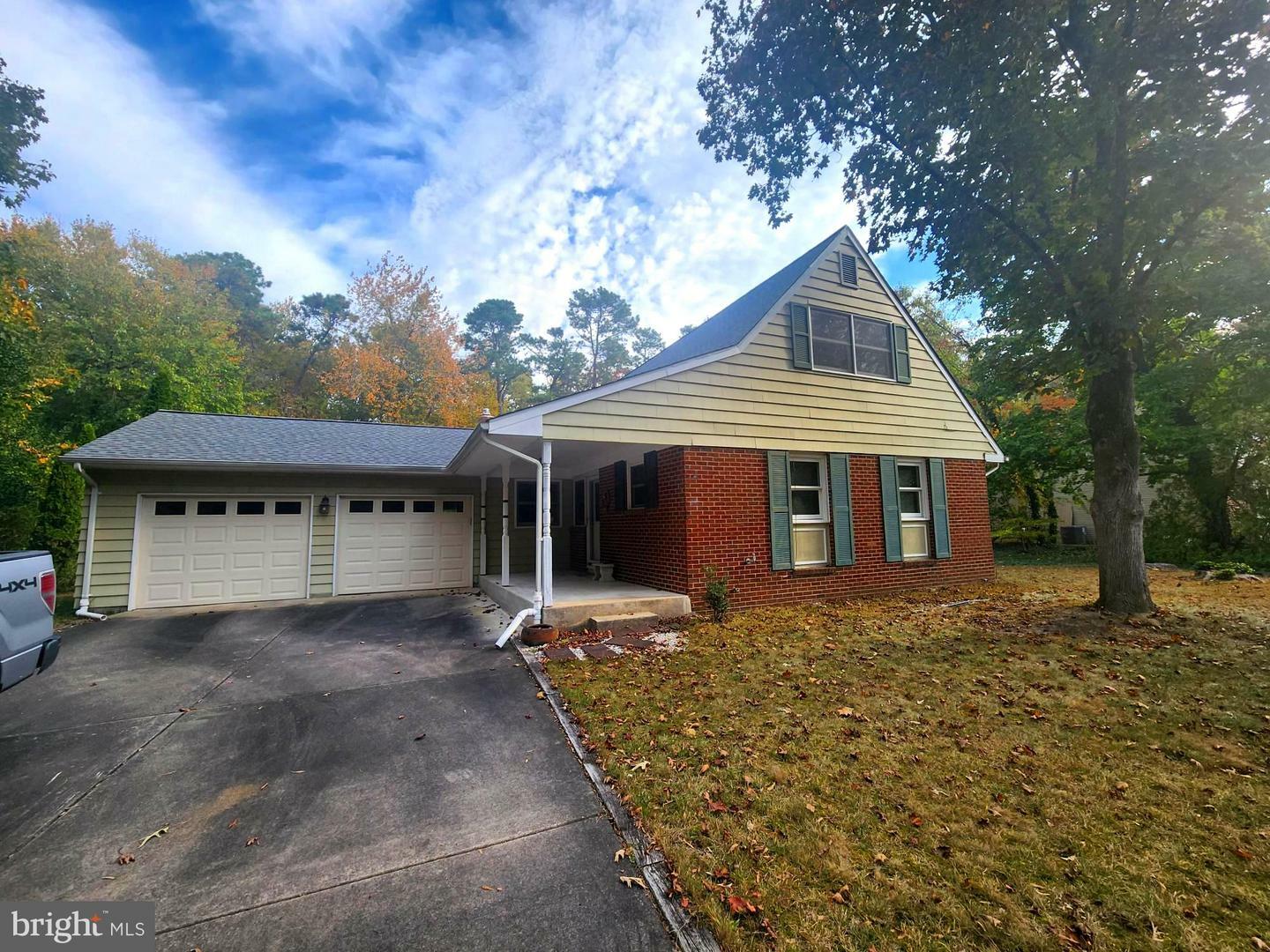 Property Photo:  66 N Lakeside Drive W  NJ 08055 