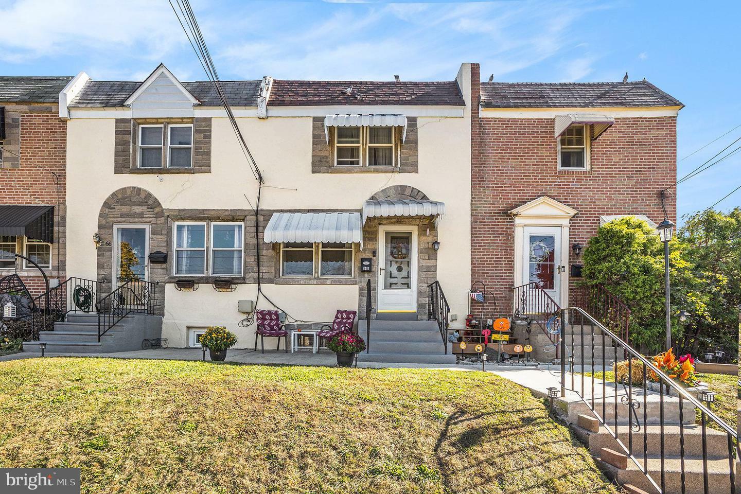 Property Photo:  68 W Berkley Avenue  PA 19018 