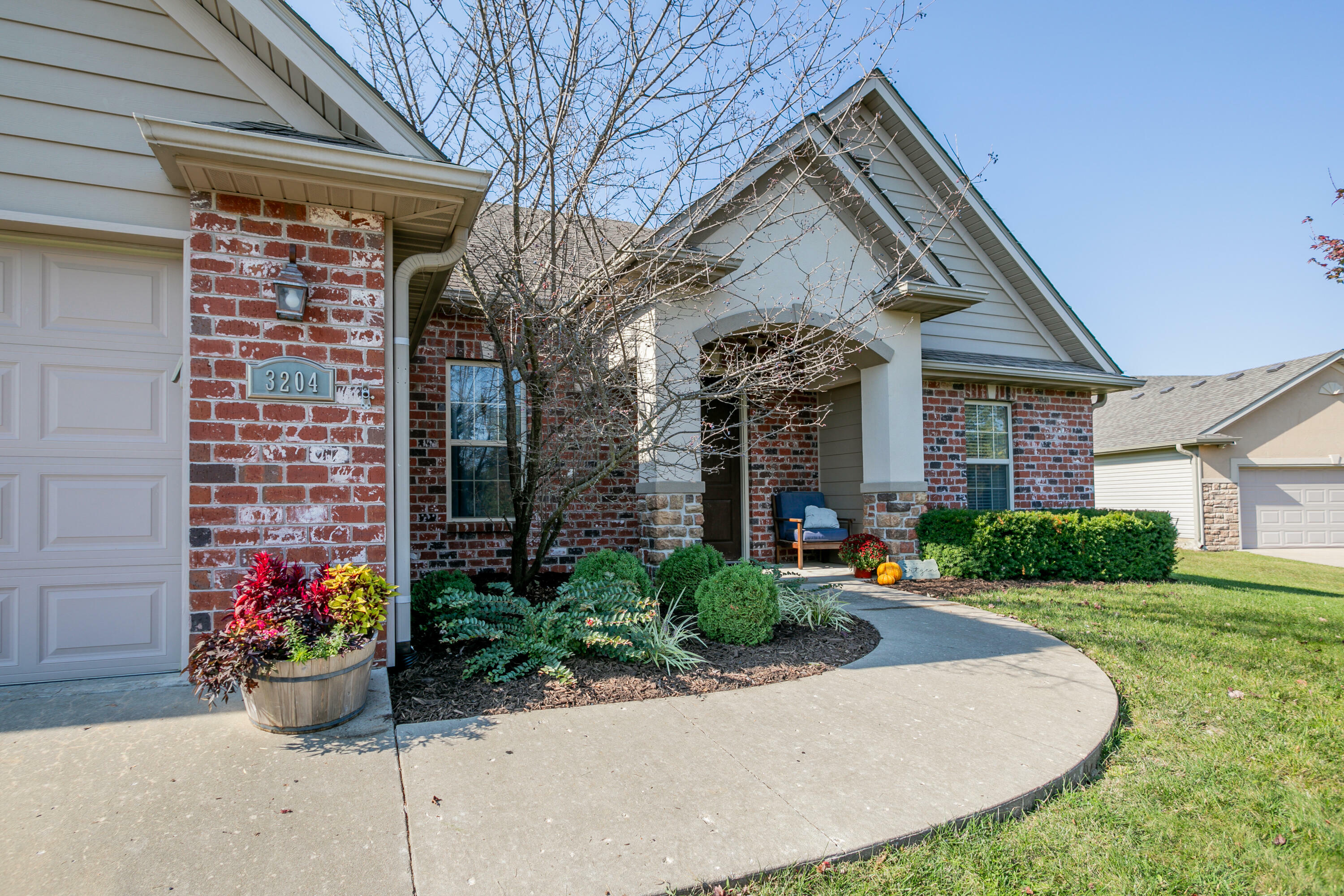 Property Photo:  3204 Funderburg Mill Dr  MO 65203 