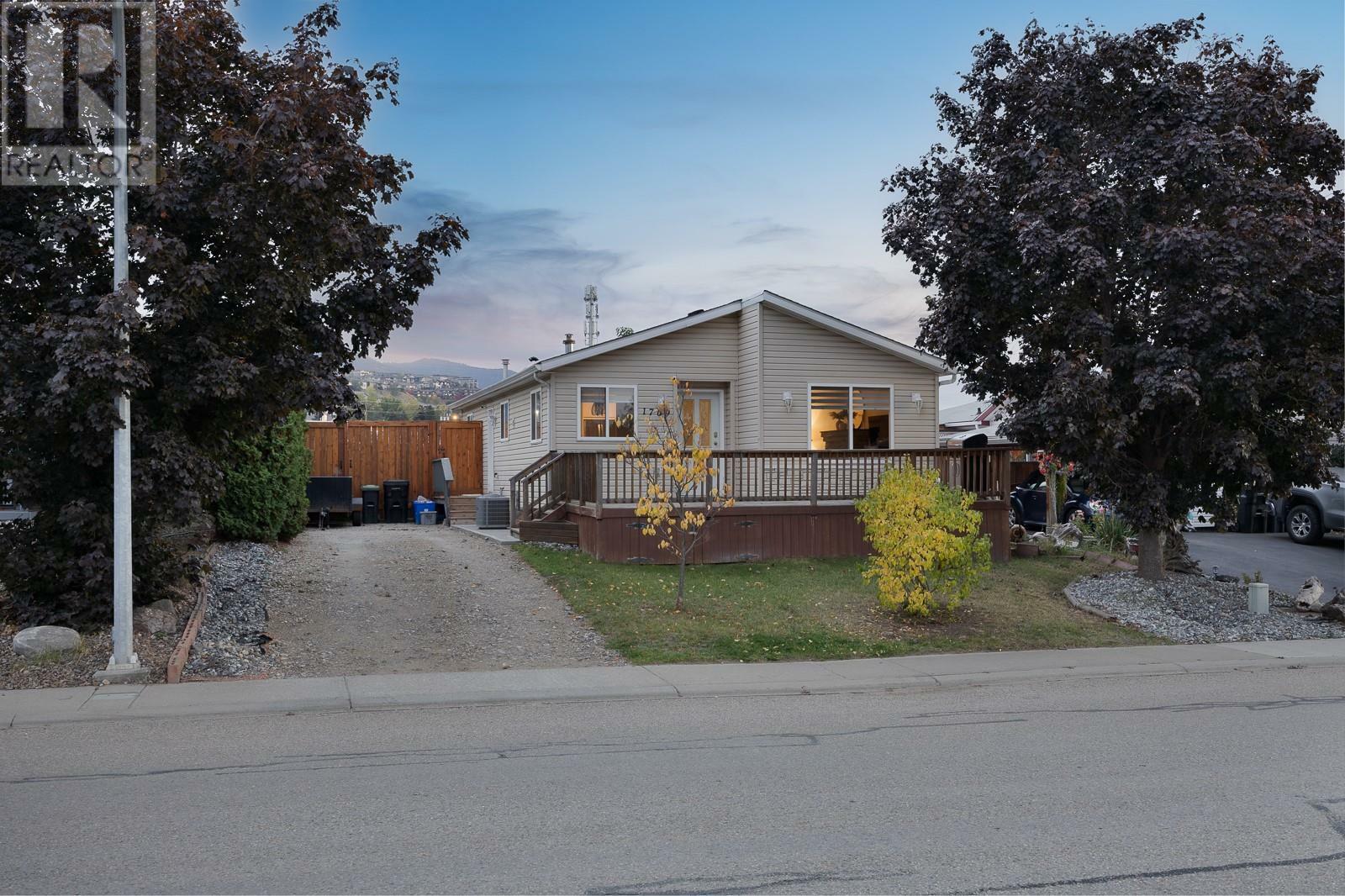 Property Photo:  1709 15 Avenue  BC V1T 9R4 