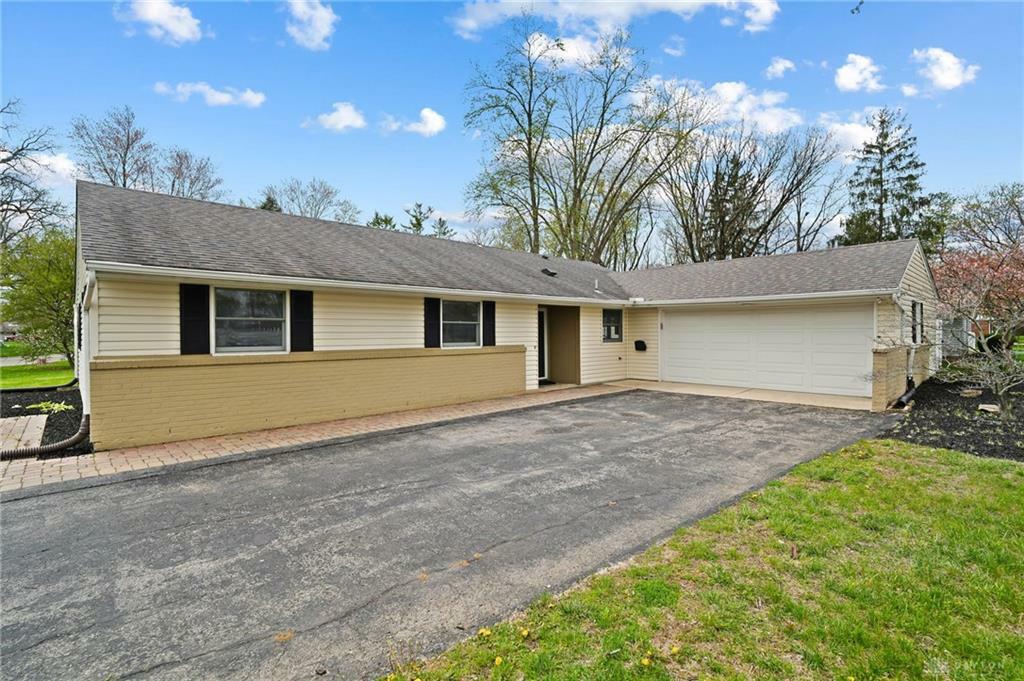 Property Photo: 269 Annette Drive OH 45458