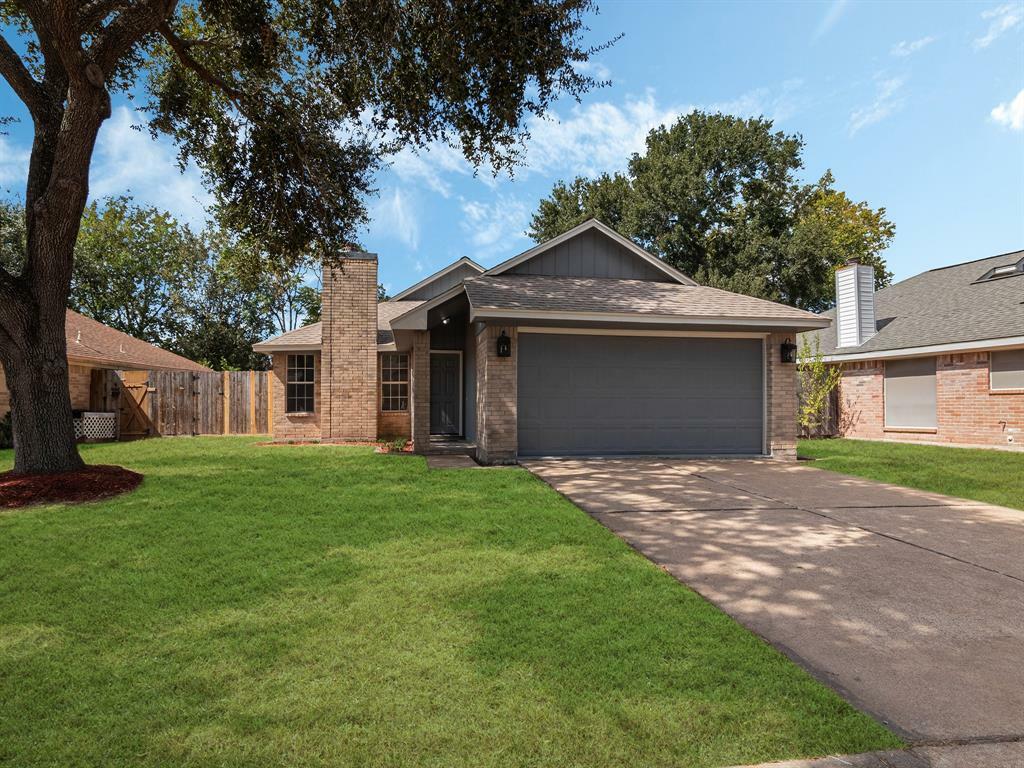 Property Photo: 6615 New World Drive TX 77449