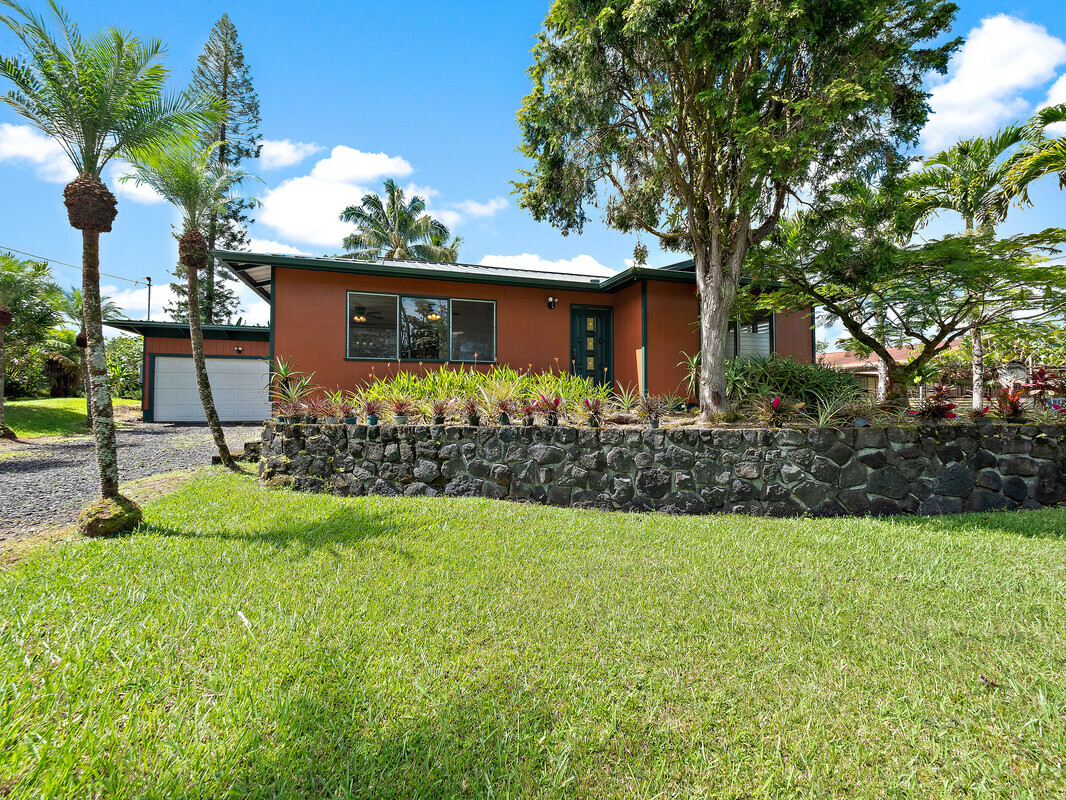 Property Photo:  16-2056 Hapuu Dr  HI 96778 