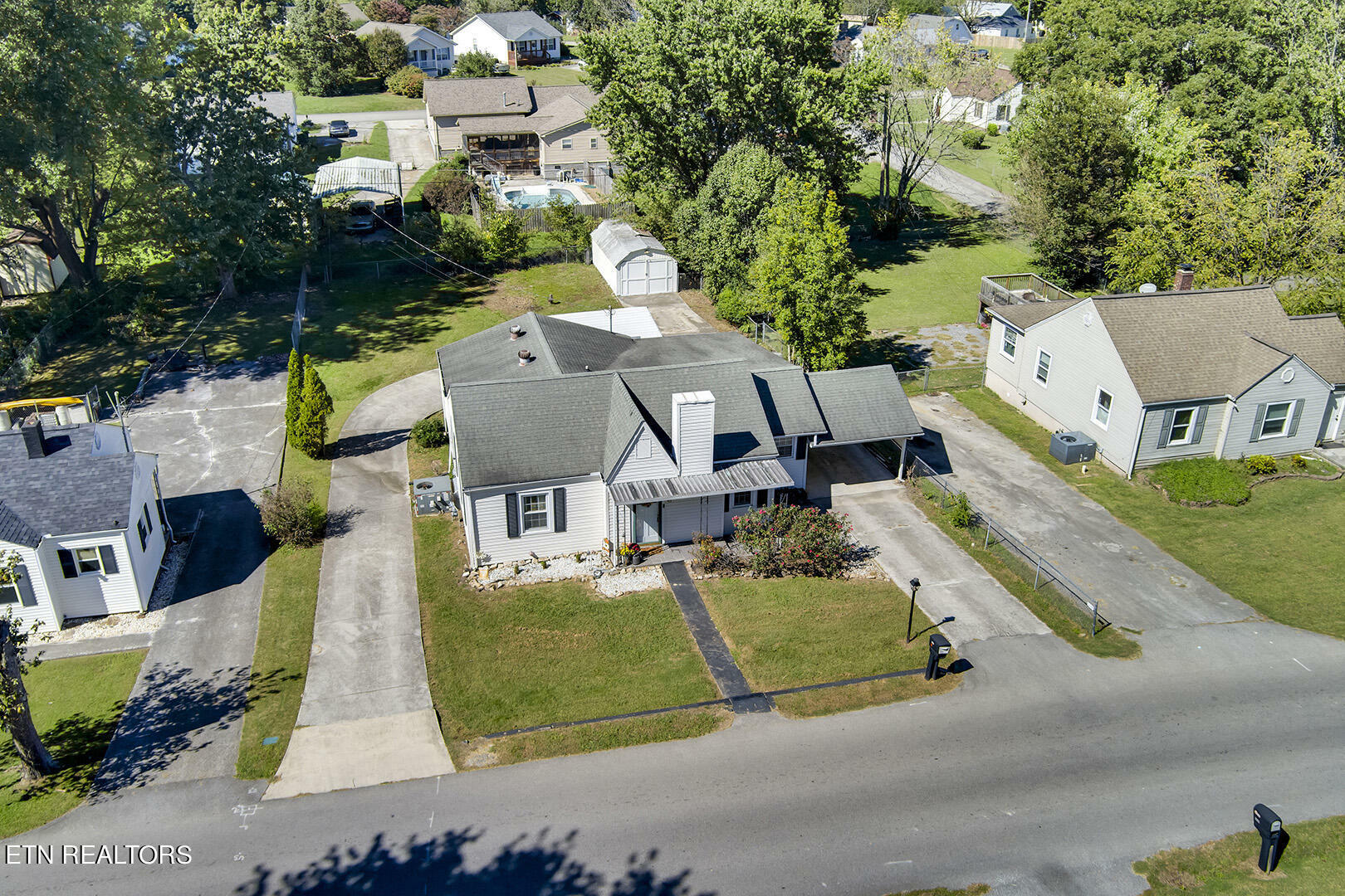 Property Photo:  2521 E Clark Ave  TN 37804 