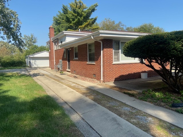 Property Photo:  185 E Calumet Boulevard  IL 60426 