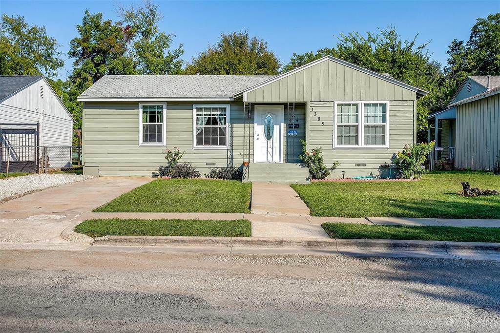 Property Photo:  4309 Harwen Terrace  TX 76133 