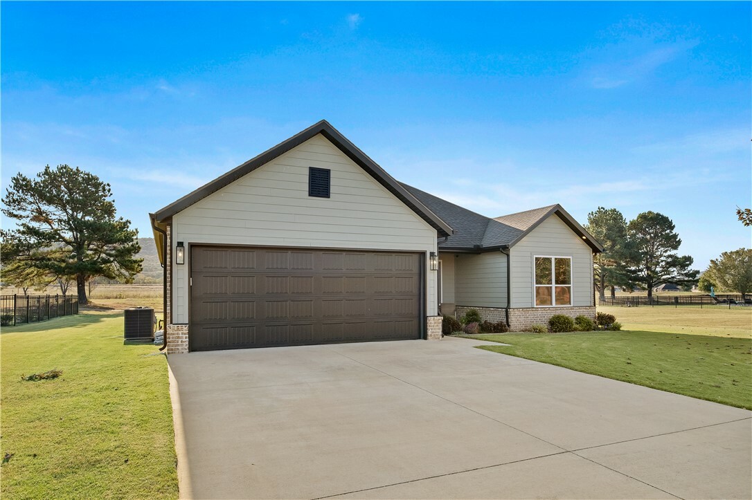 Property Photo:  11446 Frisco Drive  AR 72730 