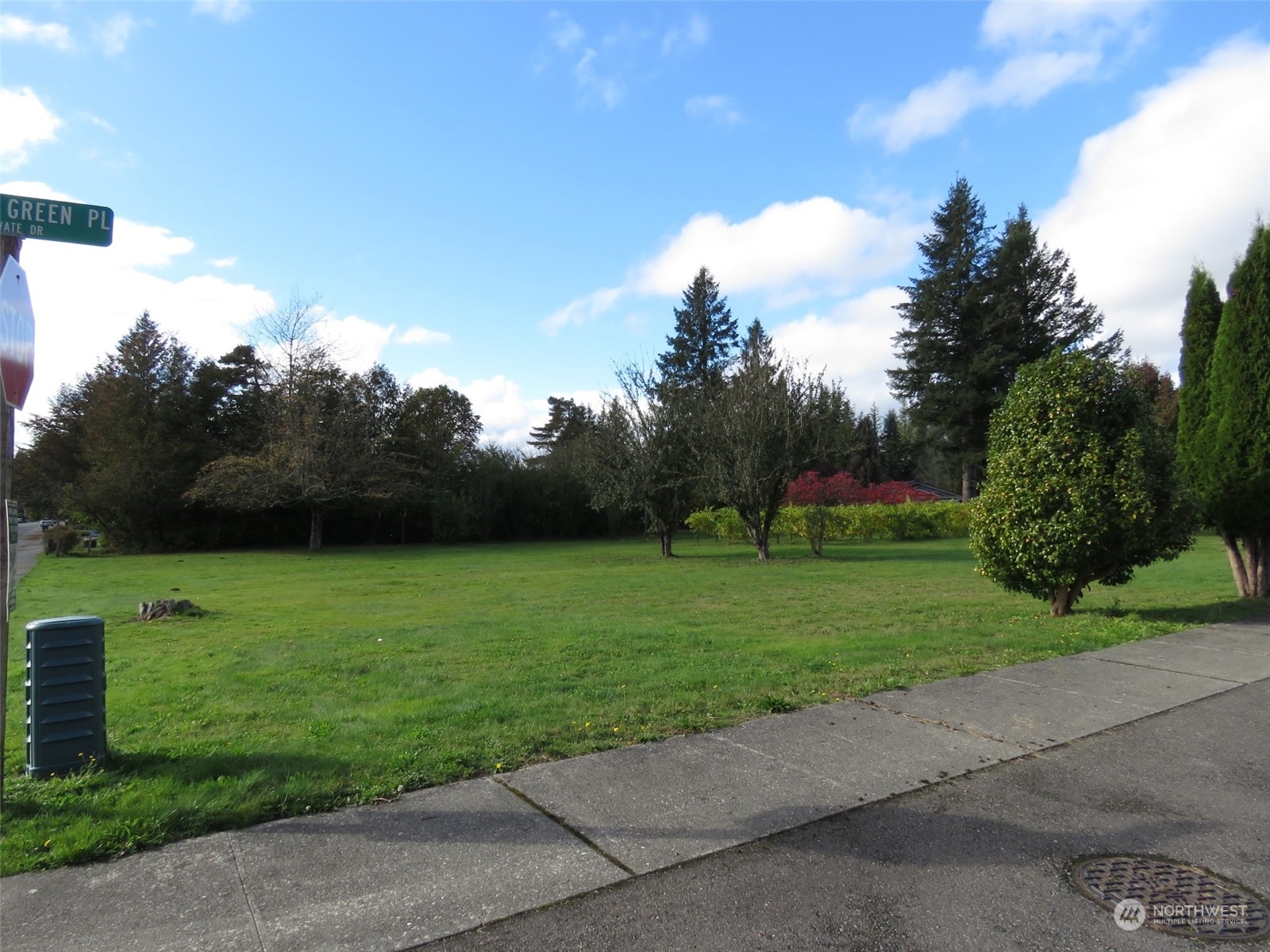 Property Photo:  515 High Avenue  WA 98294 