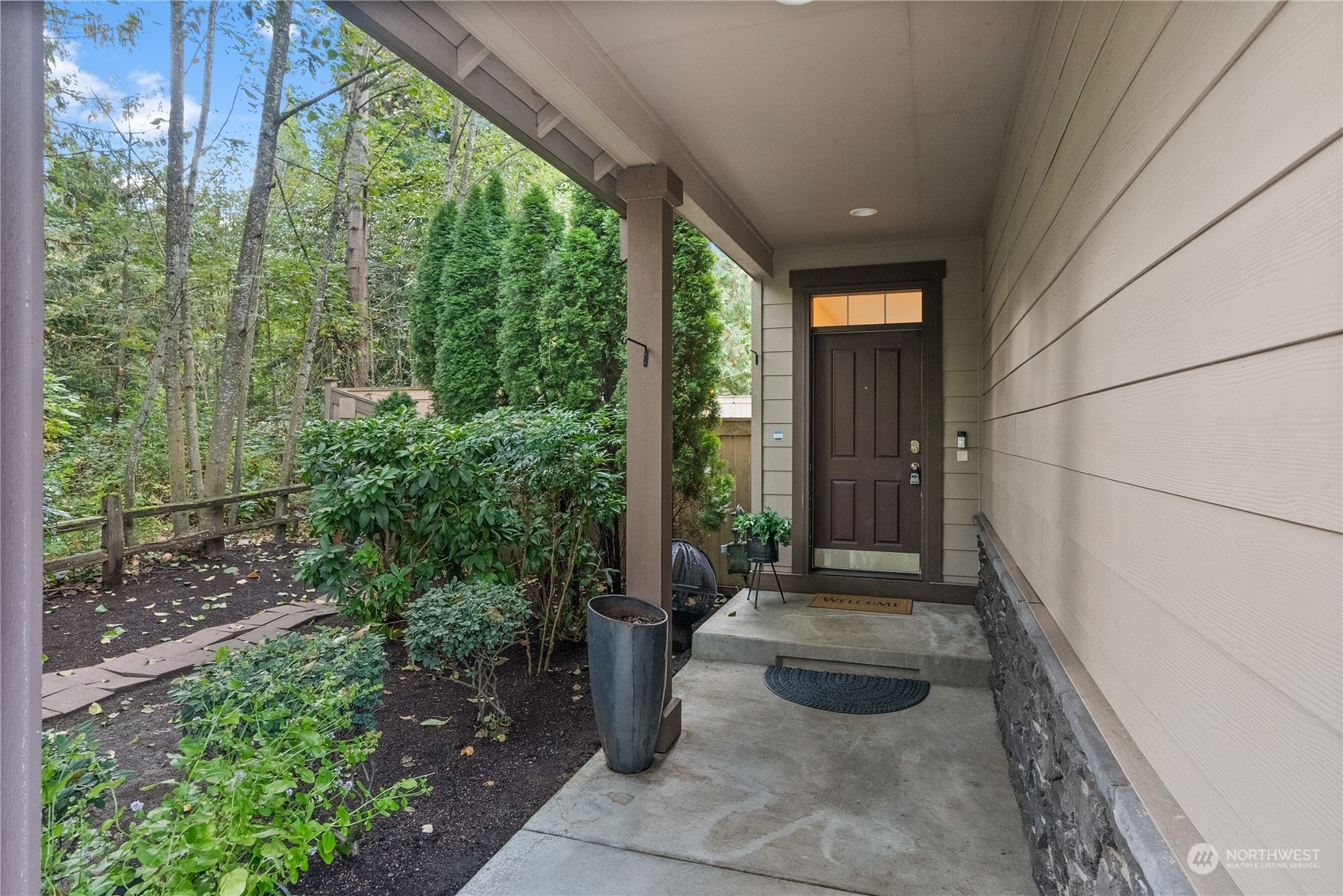 Property Photo:  4557 185th Avenue SE  WA 98027 