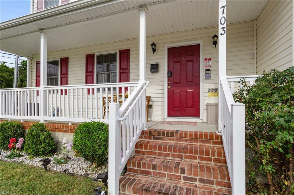 Property Photo:  703 South Avenue  VA 23605 