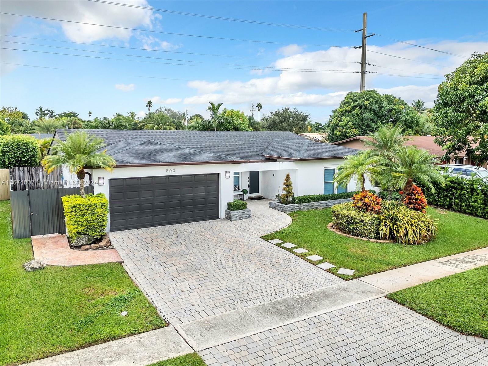 Property Photo:  800 NW 91st Ave  FL 33024 