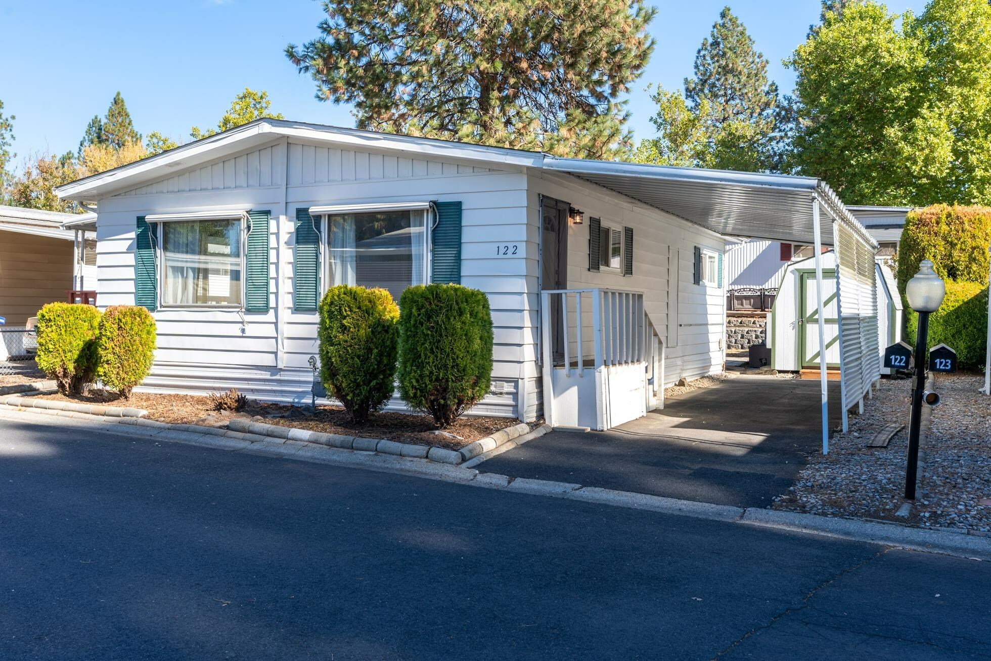 Property Photo:  2311 W 16th Ave 122  WA 99224 