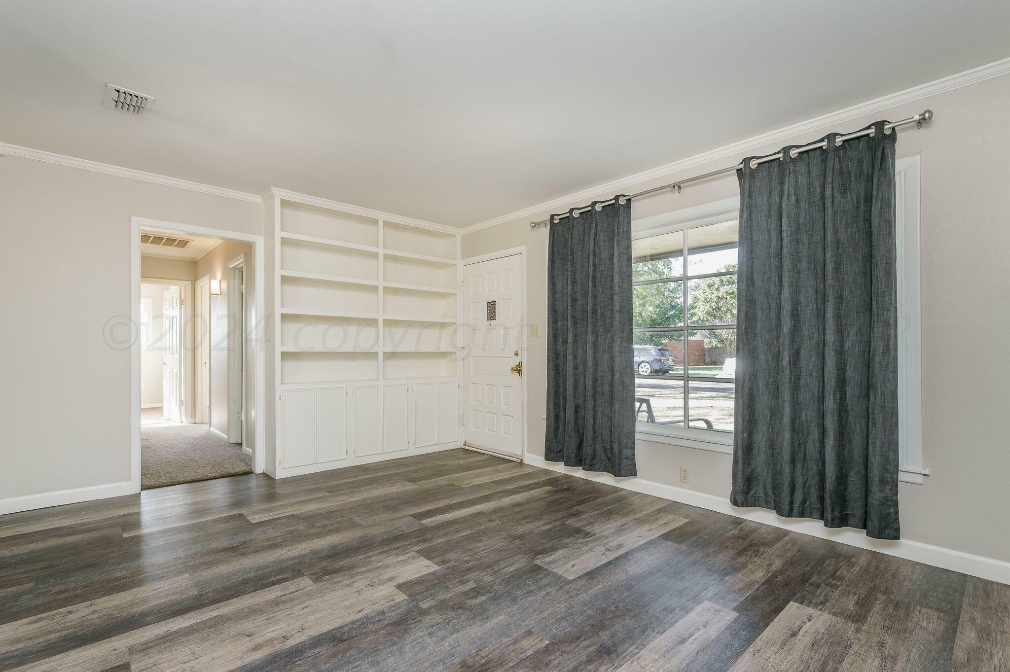 Property Photo: 1901 Alice Street TX 79106-4533