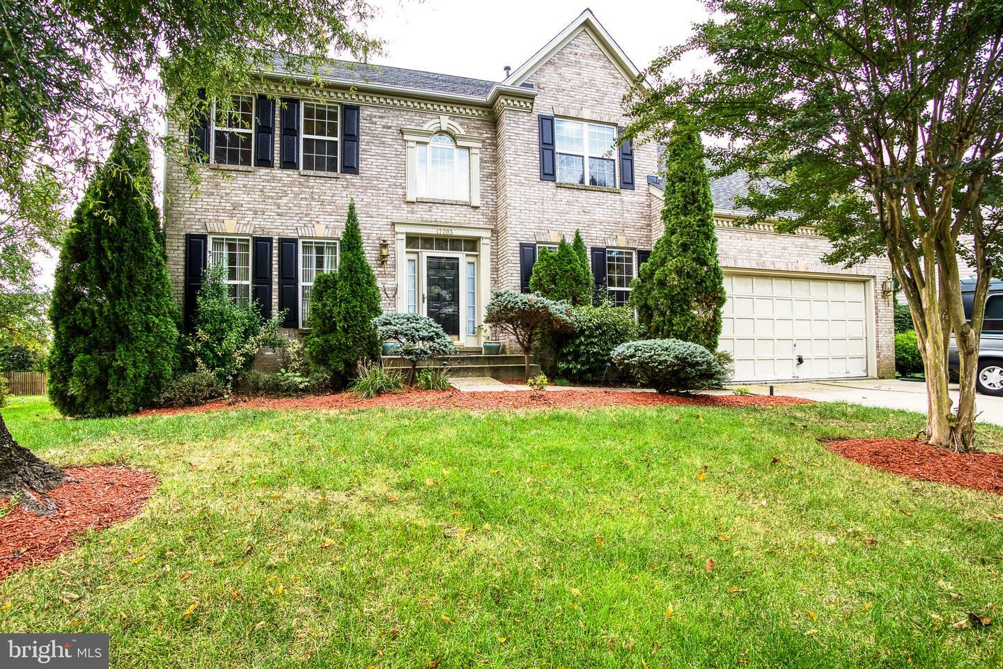 Property Photo:  17203 Longleaf Drive  MD 20716 