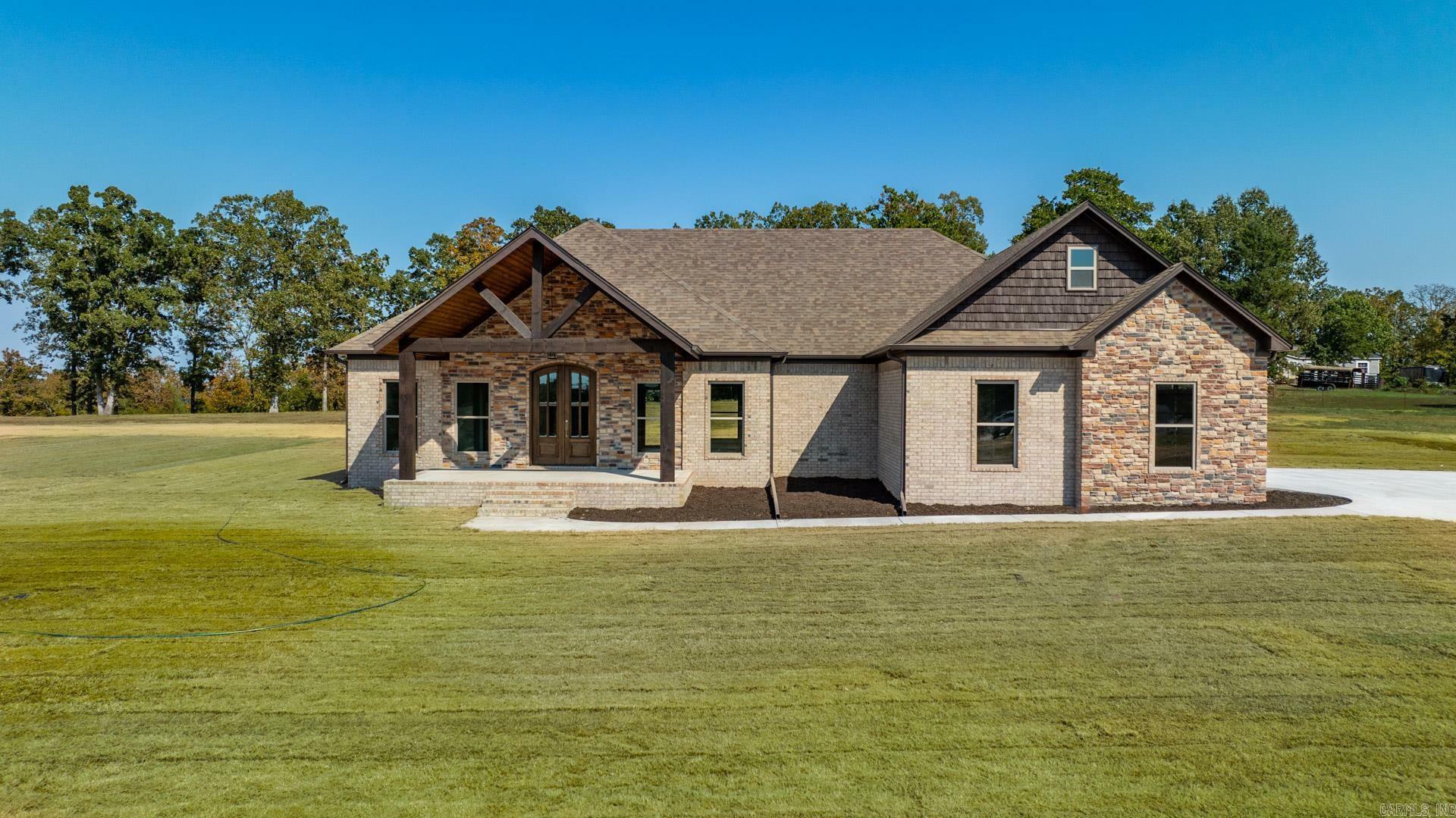 Property Photo:  69 Republican Loop  AR 72058 