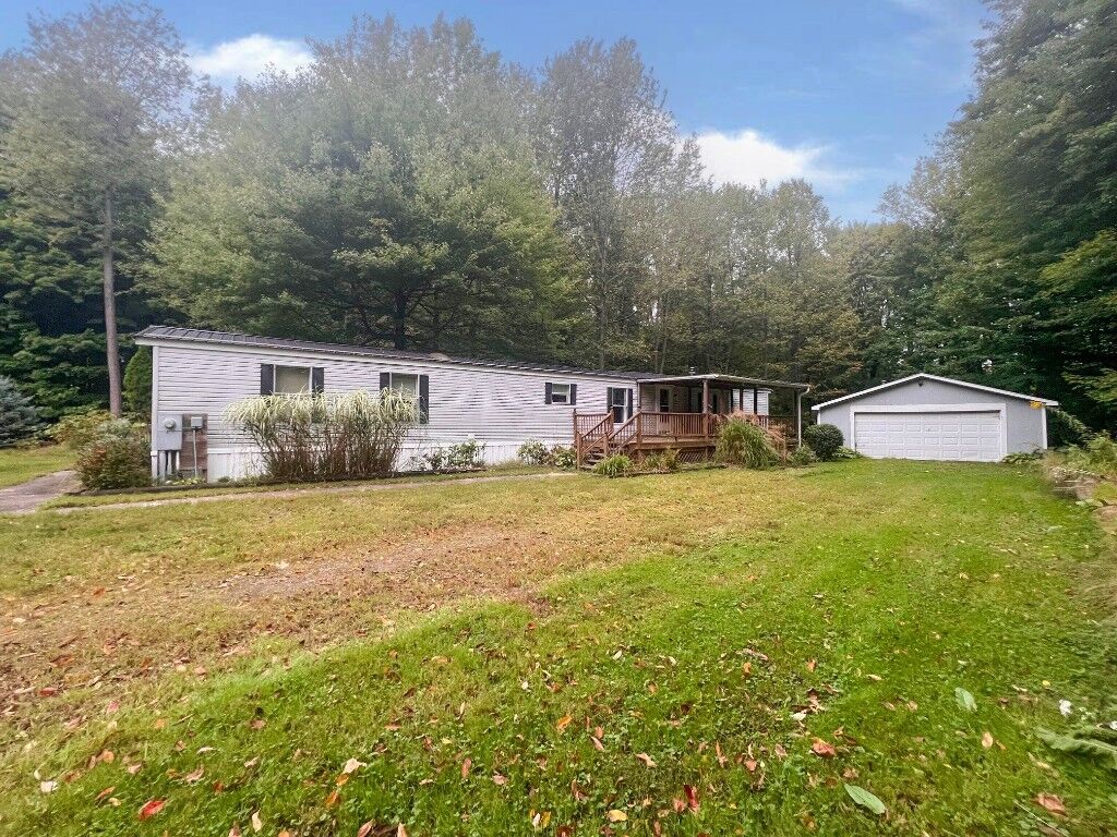Property Photo: 6650 Huntley Road PA 16443