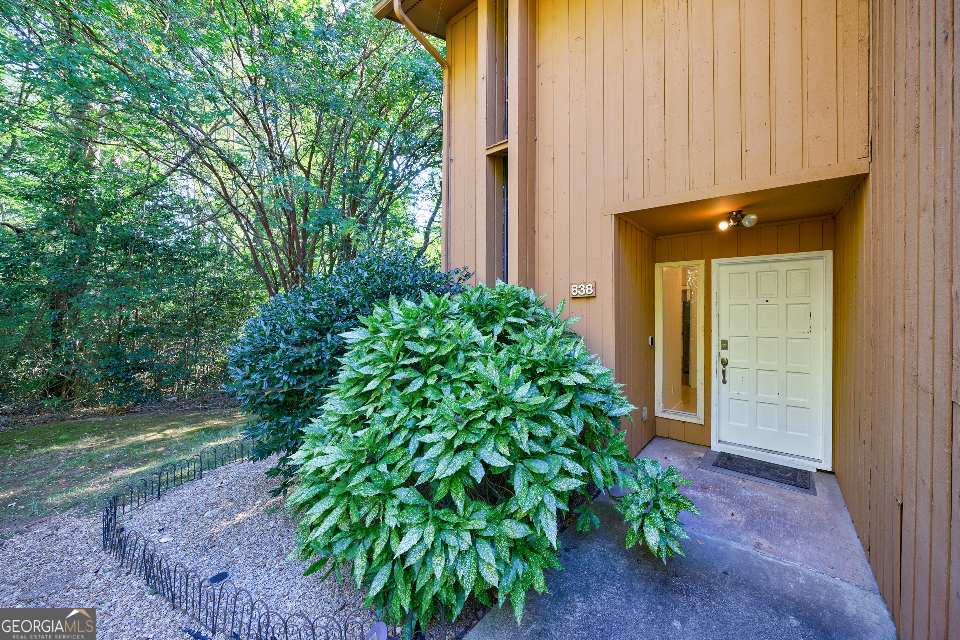 Property Photo:  838 Lake Hollow Boulevard SW  GA 30064 