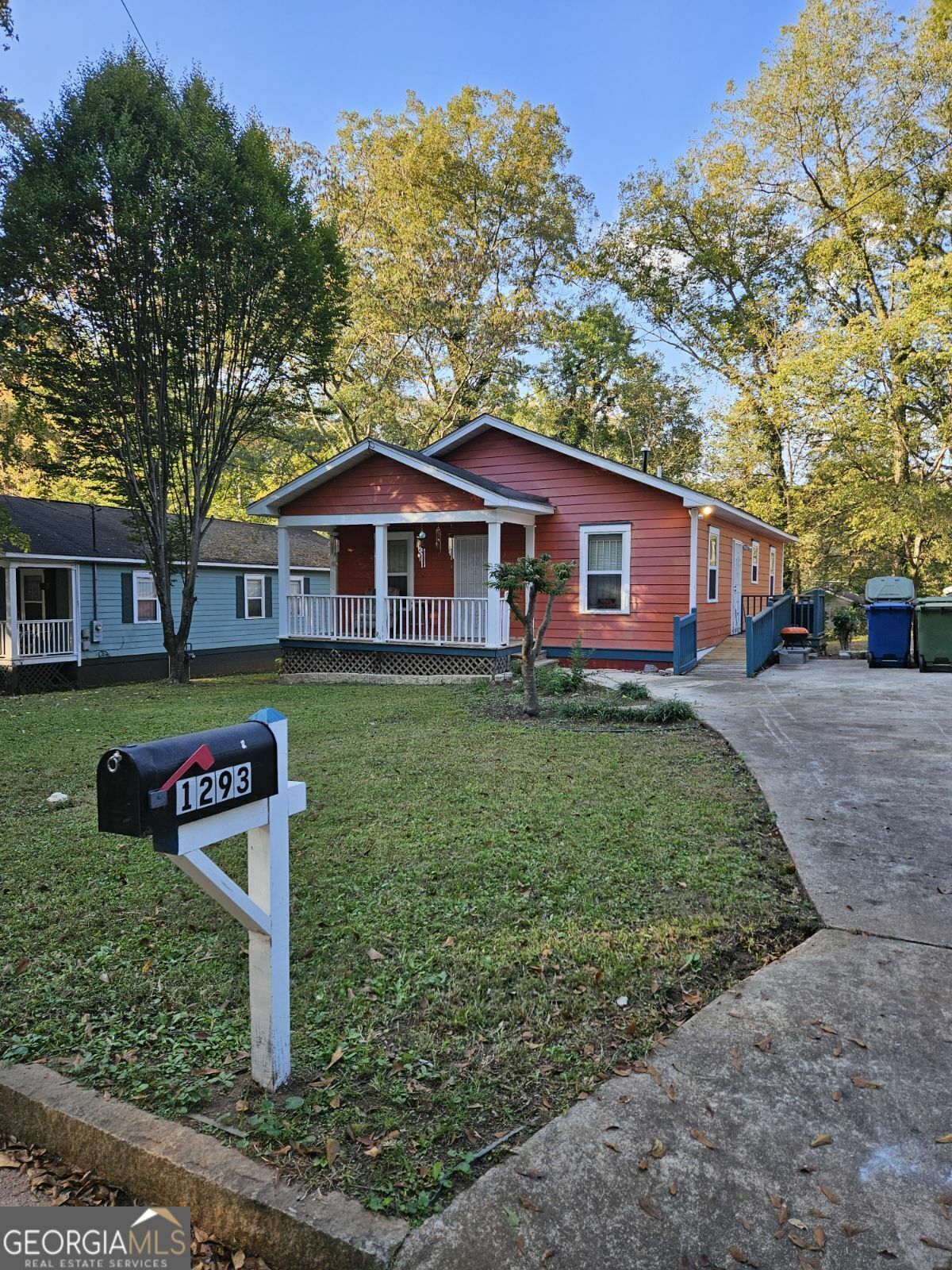 Property Photo:  1293 Bridges Avenue SW  GA 30310 