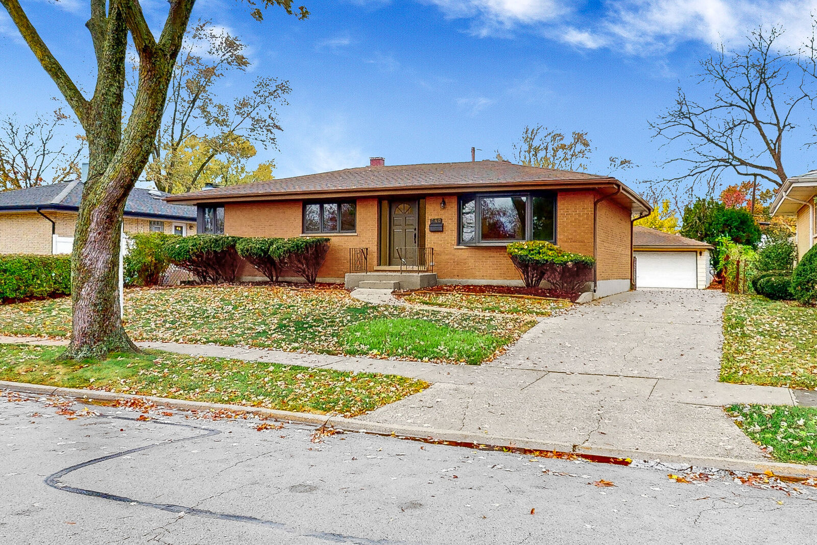 Property Photo: 740 W Beach Drive IL 60101