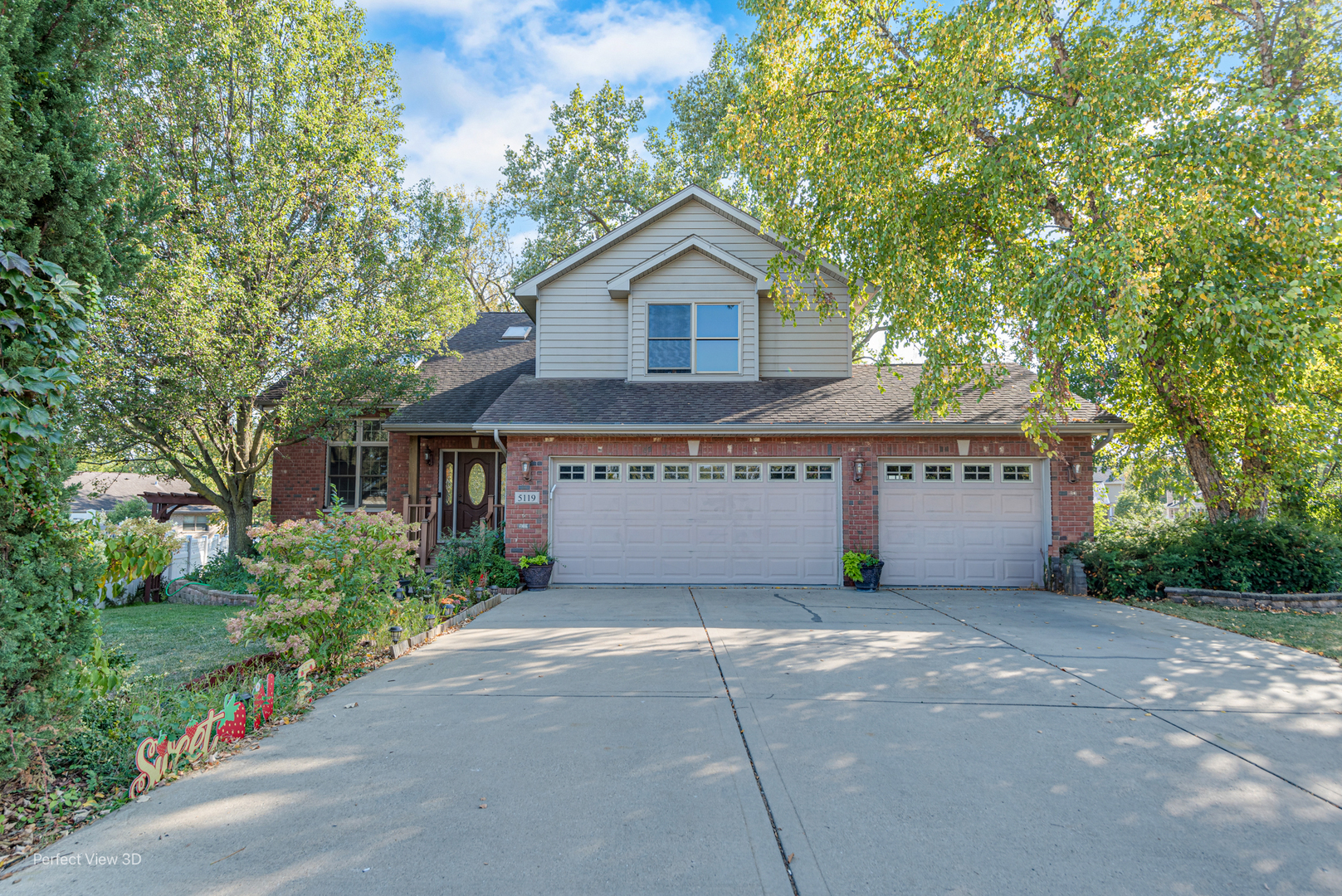 Property Photo:  5119 Chippewa Court  IL 60452 