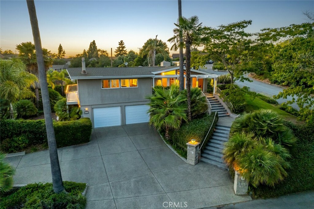 Property Photo:  355 Charles Drive  CA 93401 