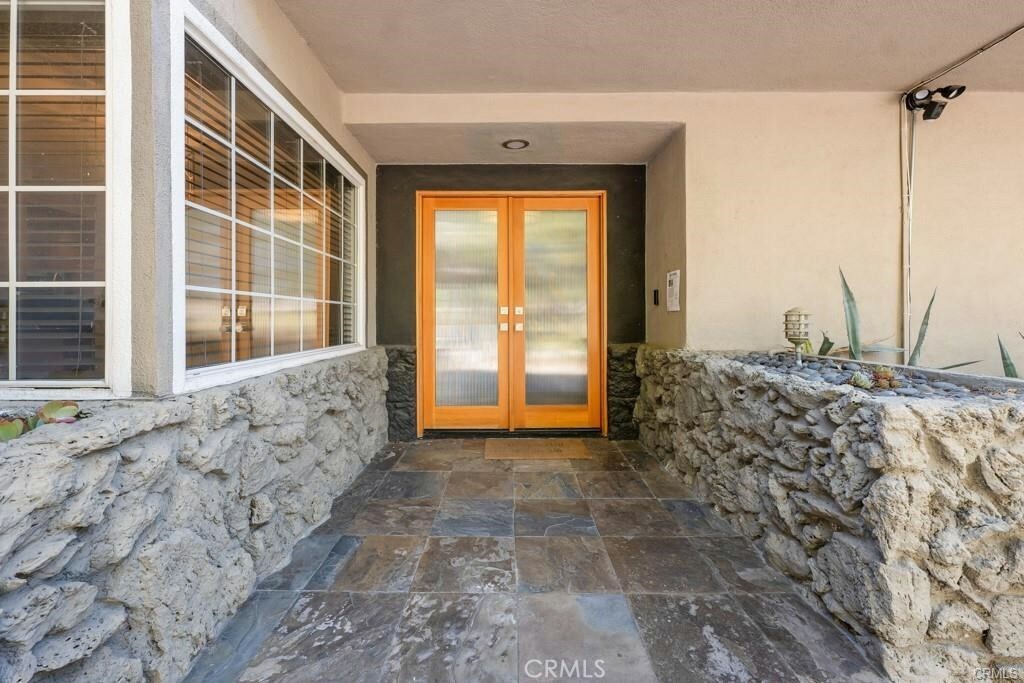 Property Photo:  3750 Crownridge Drive  CA 91403 