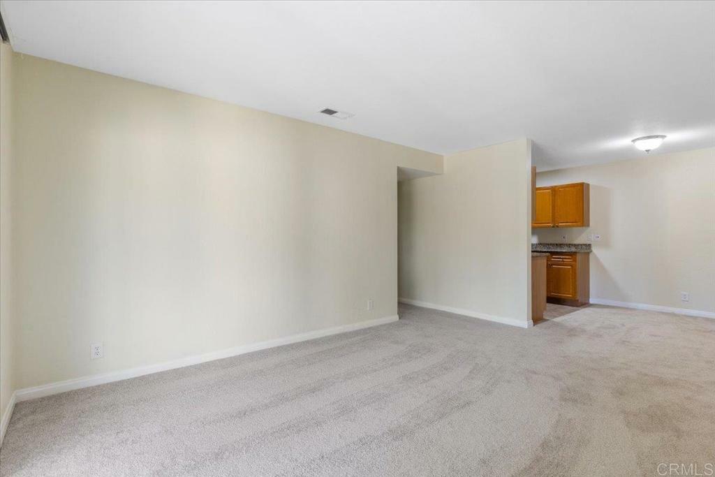 Property Photo:  240 W Lincoln Avenue 40  CA 92026 