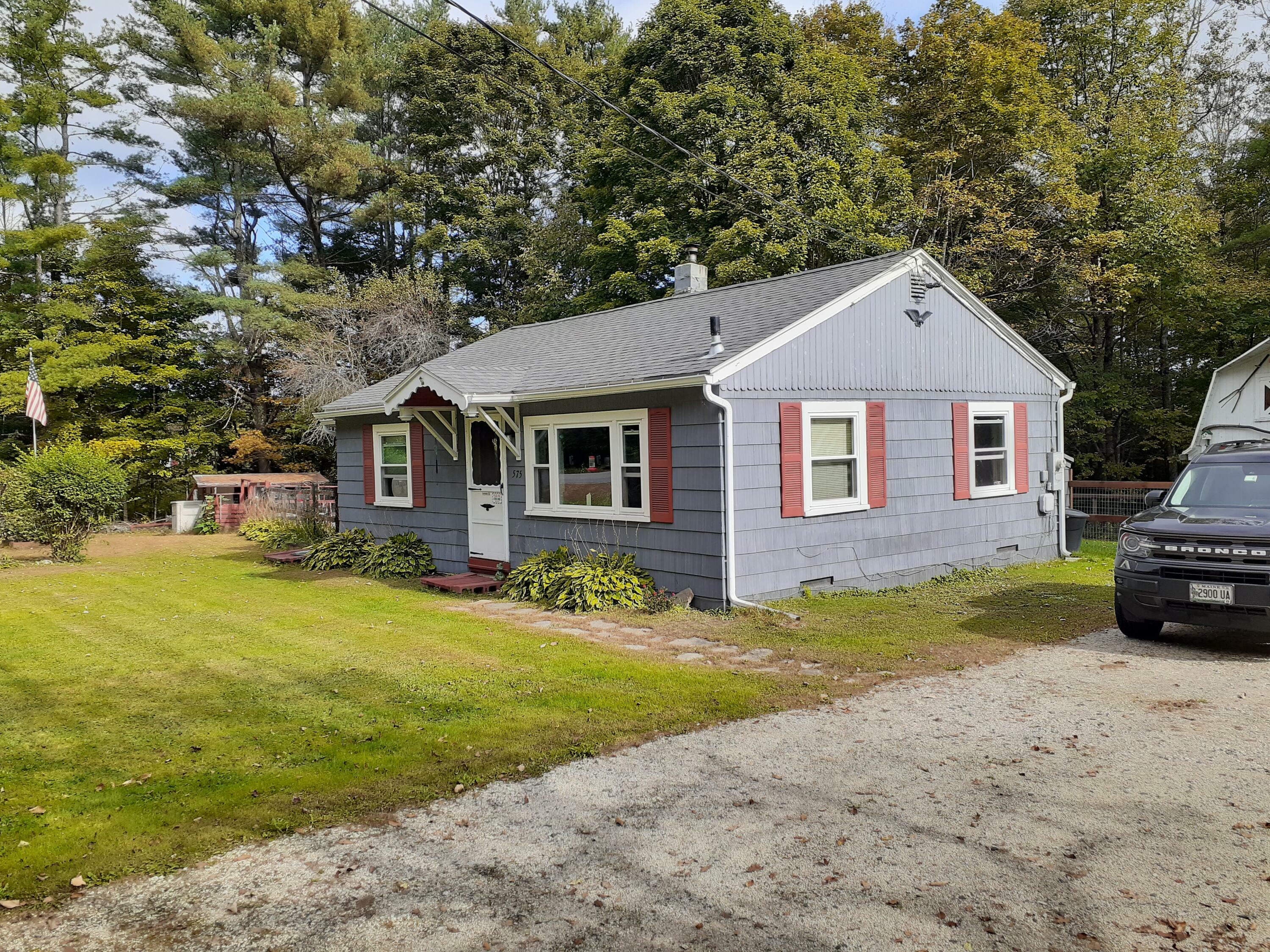 Property Photo:  575 Greenwood Road  ME 04268 