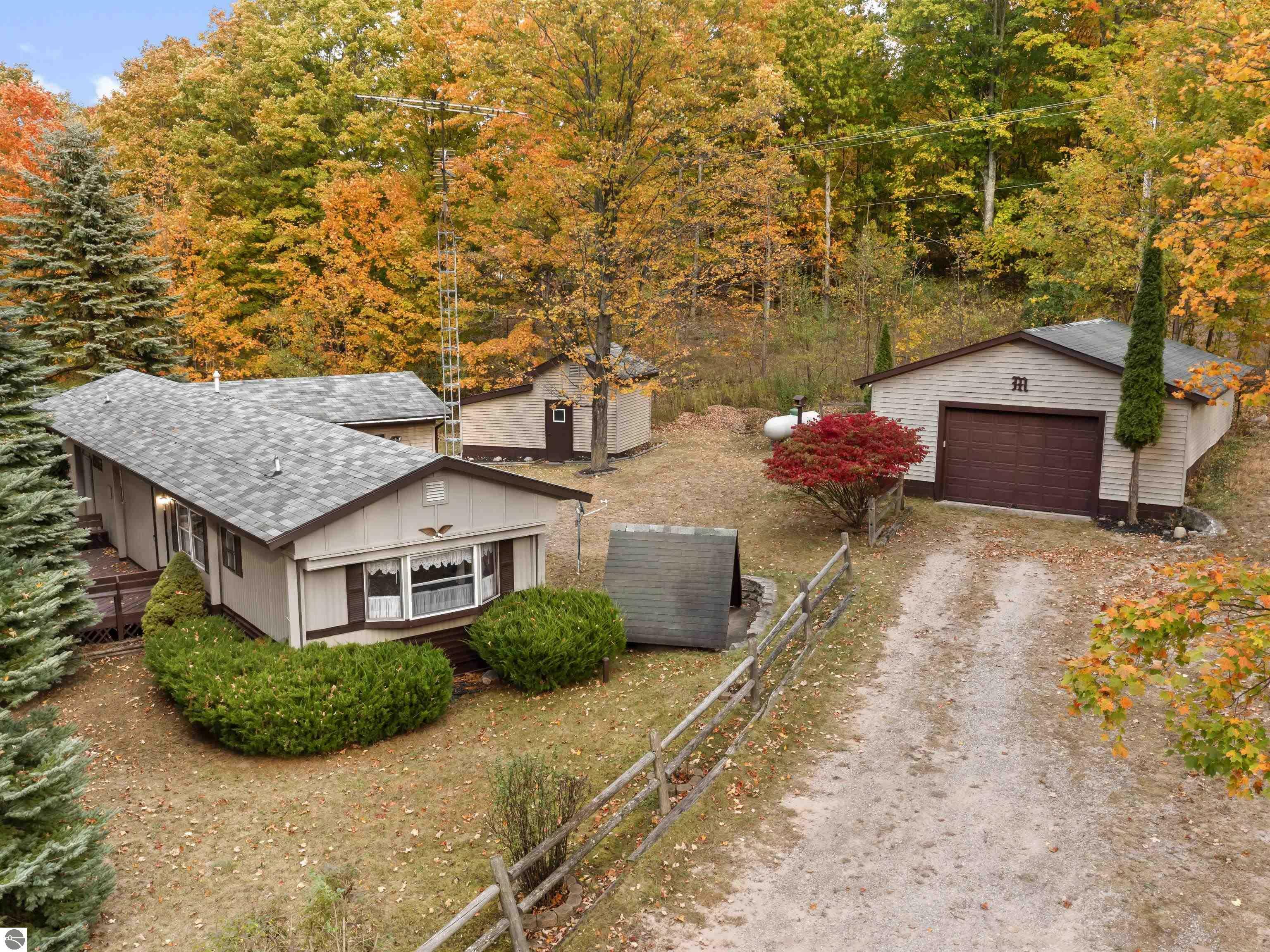 Property Photo:  1843 Moss Road  MI 49617 