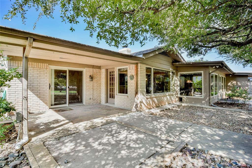 Property Photo:  5703 Choctaw Drive  TX 76049 