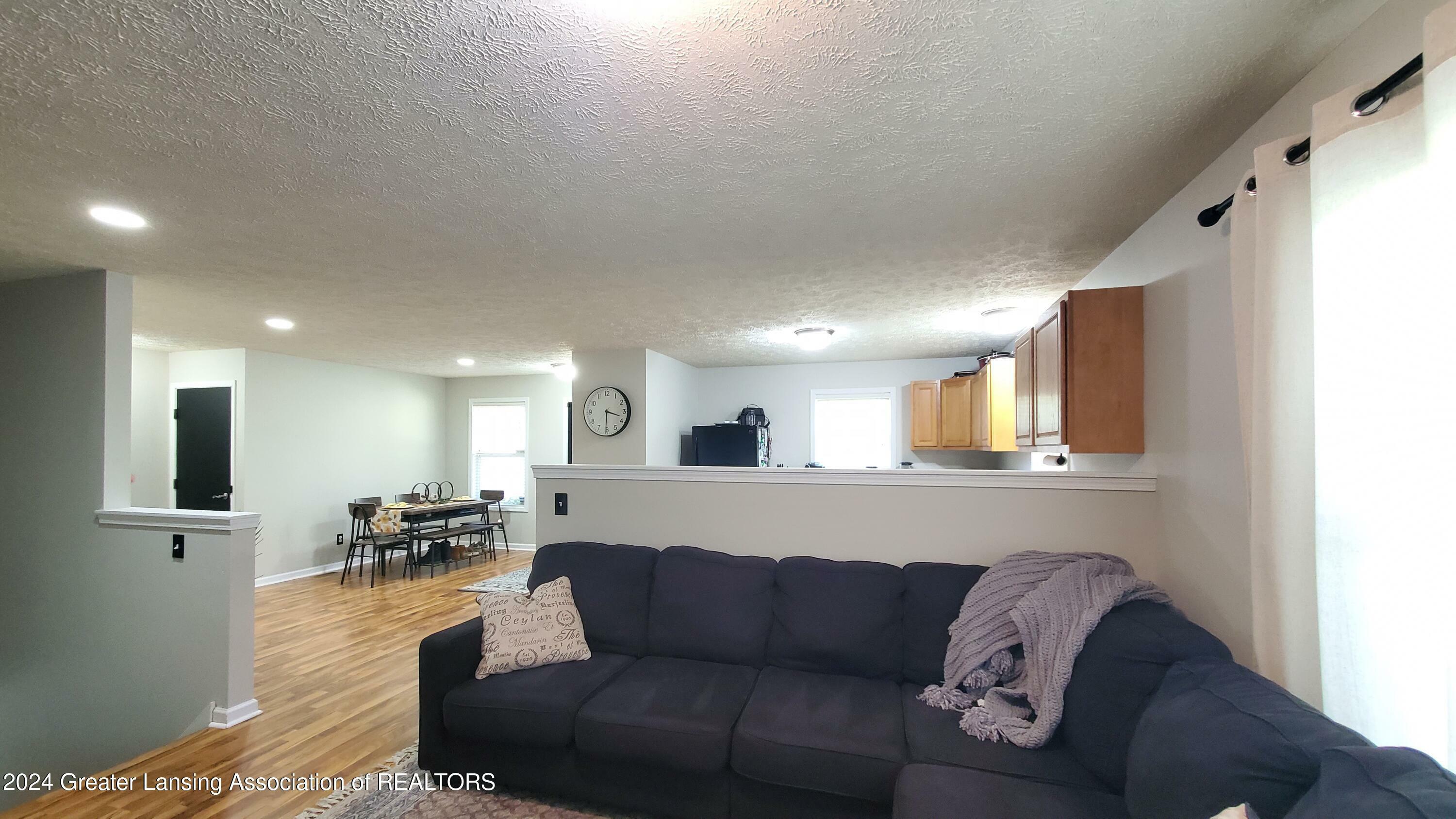 Property Photo:  419 W Paulson Street  MI 48906 