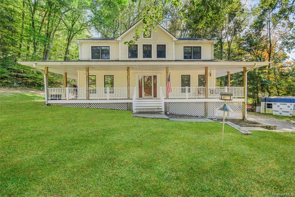 Property Photo:  466 Oscawana Lake Road  NY 10579 