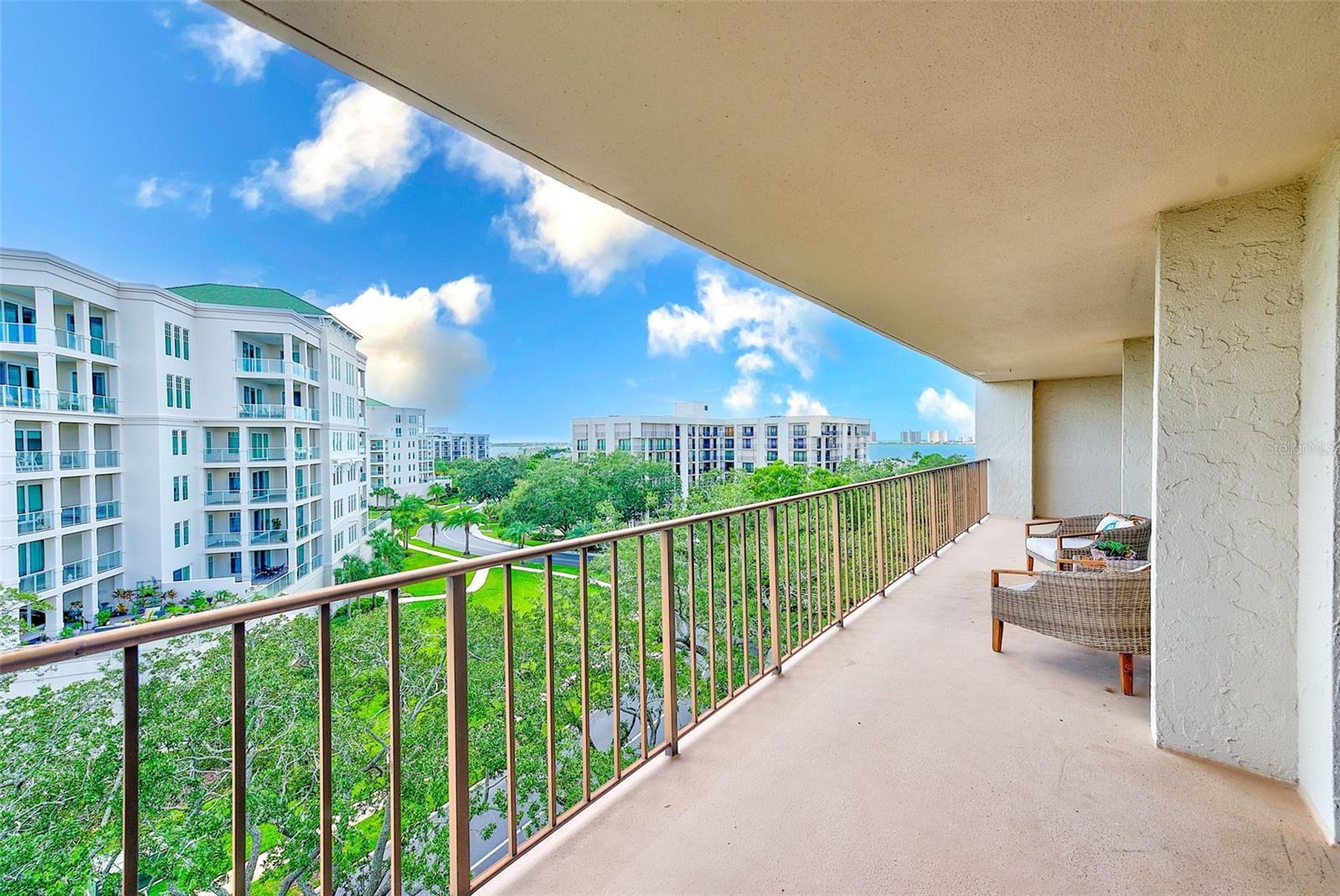 Property Photo: 220 Belleview Boulevard 802 FL 33756