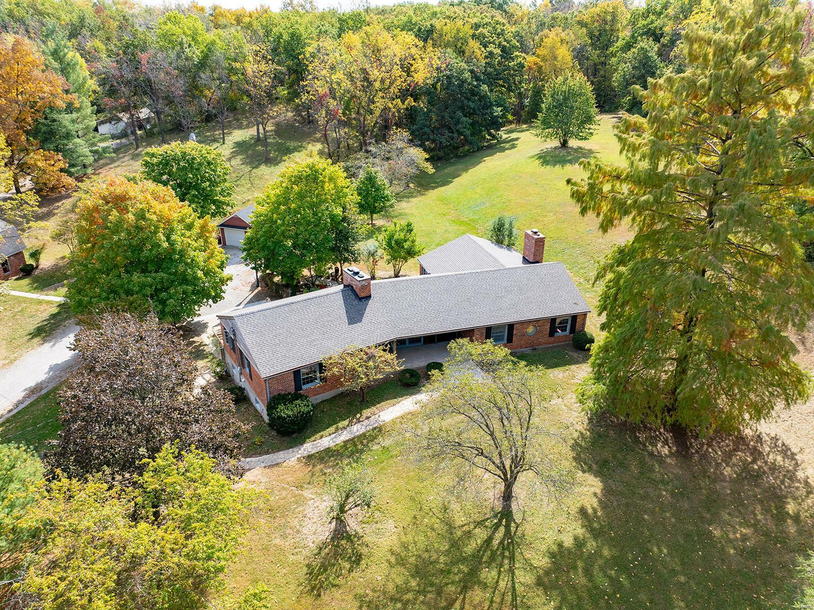 Property Photo: 1 Meadowbrook Heights MO 63401