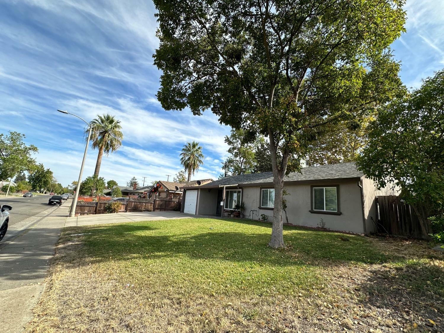 Property Photo:  5996 N. Haven Drive  CA 95660 