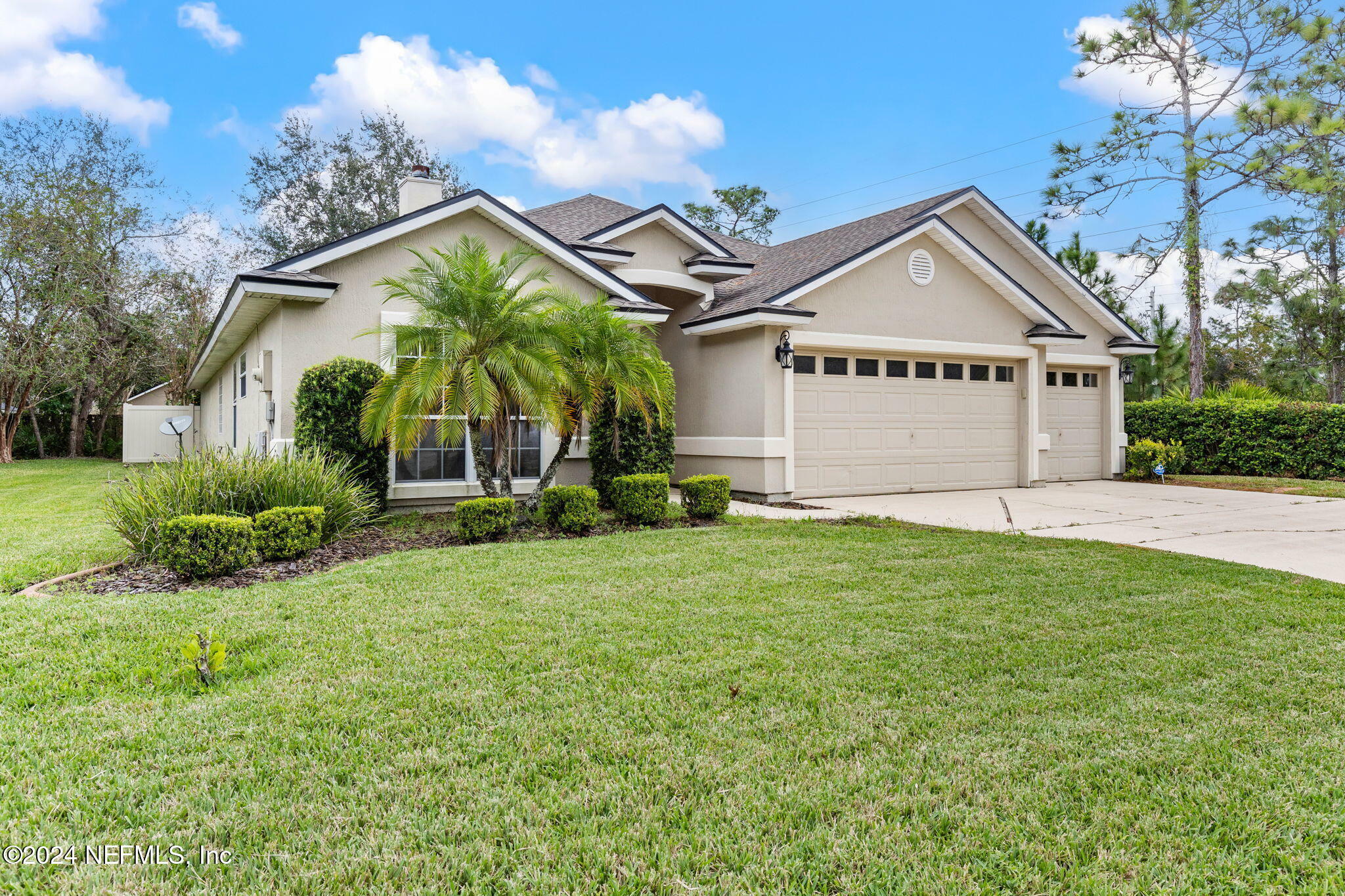 Property Photo:  2932 Castnet Court  FL 32092 