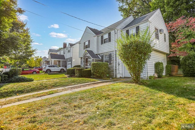 Property Photo:  381 Golf Avenue  NJ 07607 