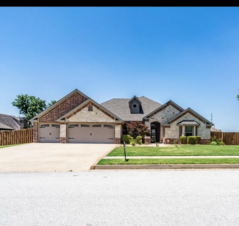 2700 SW Brancliff Road  Bentonville AR 72713 photo