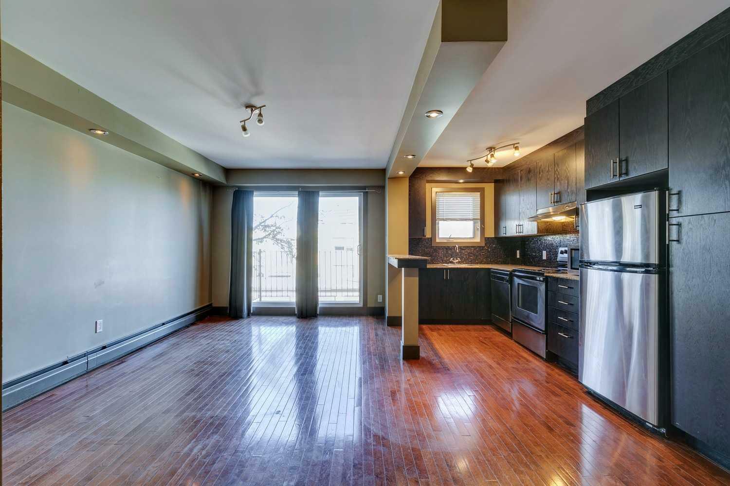 Property Photo:  1736 13 Avenue SW 303  AB T3C 0T9 