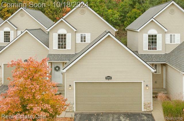 Property Photo:  5064 Clintonville Pines Drive 10  MI 48346 