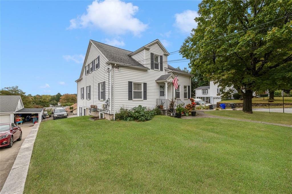 Property Photo:  32 Pawtuxet Terrace  RI 02893 