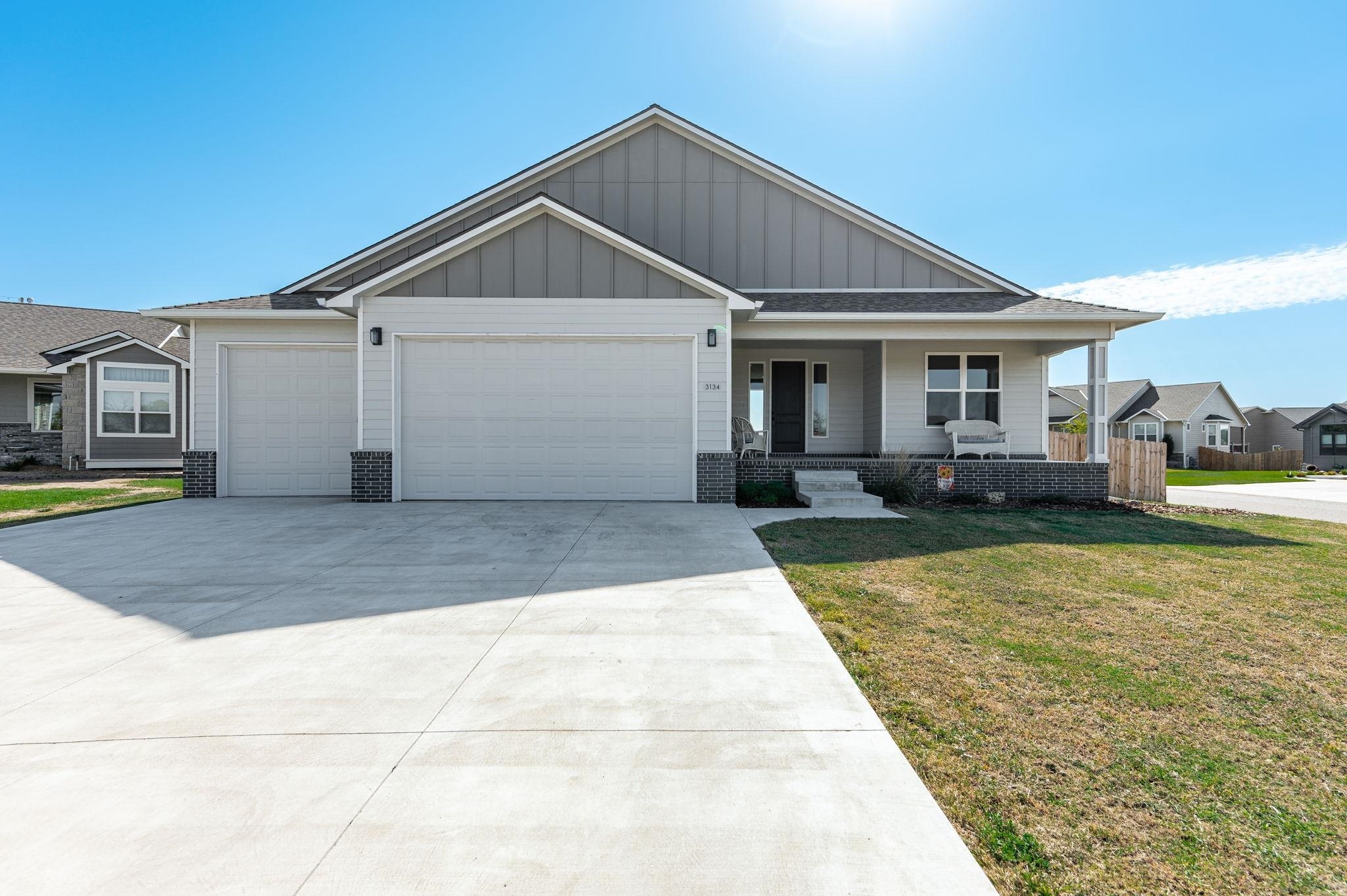 Property Photo:  3134 E Fairchild Ct  KS 67219 