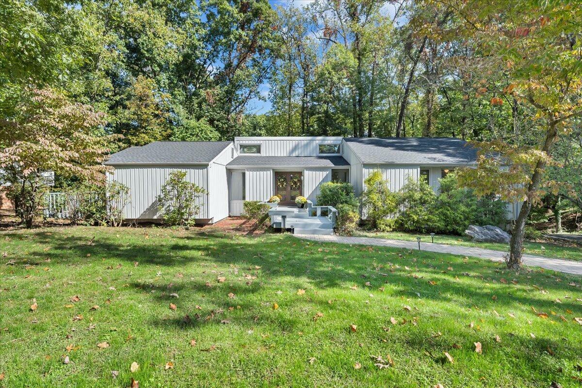 Property Photo:  4842 Hunting Hills Dr  VA 24018 