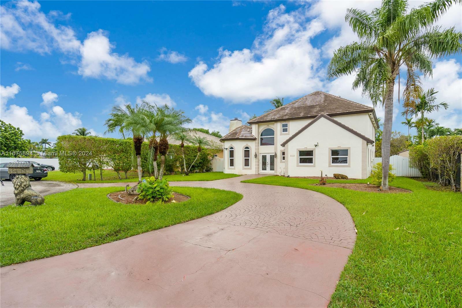 Property Photo:  3525 SW 136th Ave  FL 33175 