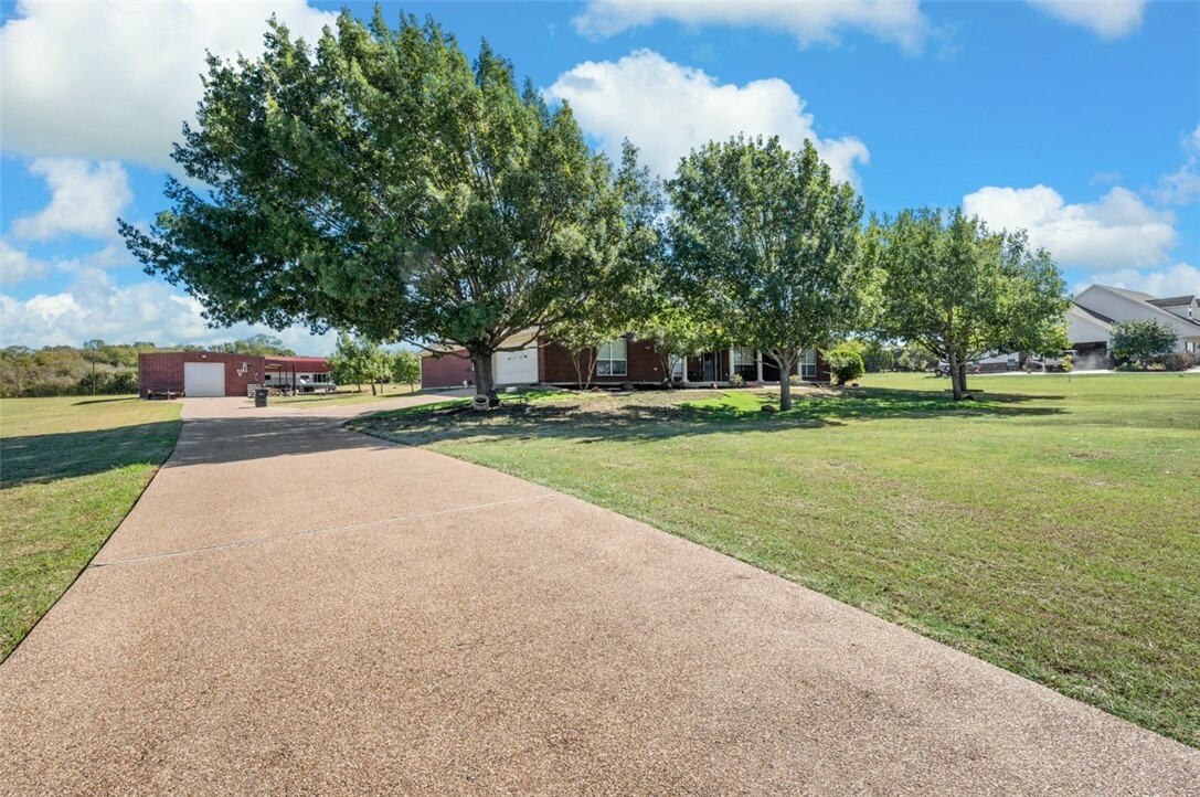 Property Photo:  200 Deer Valley Drive  TX 76655 