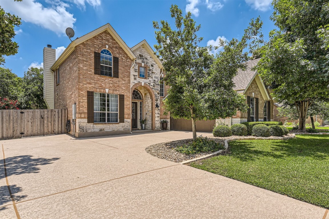 Property Photo: 134 Fairwood Drive TX 78628