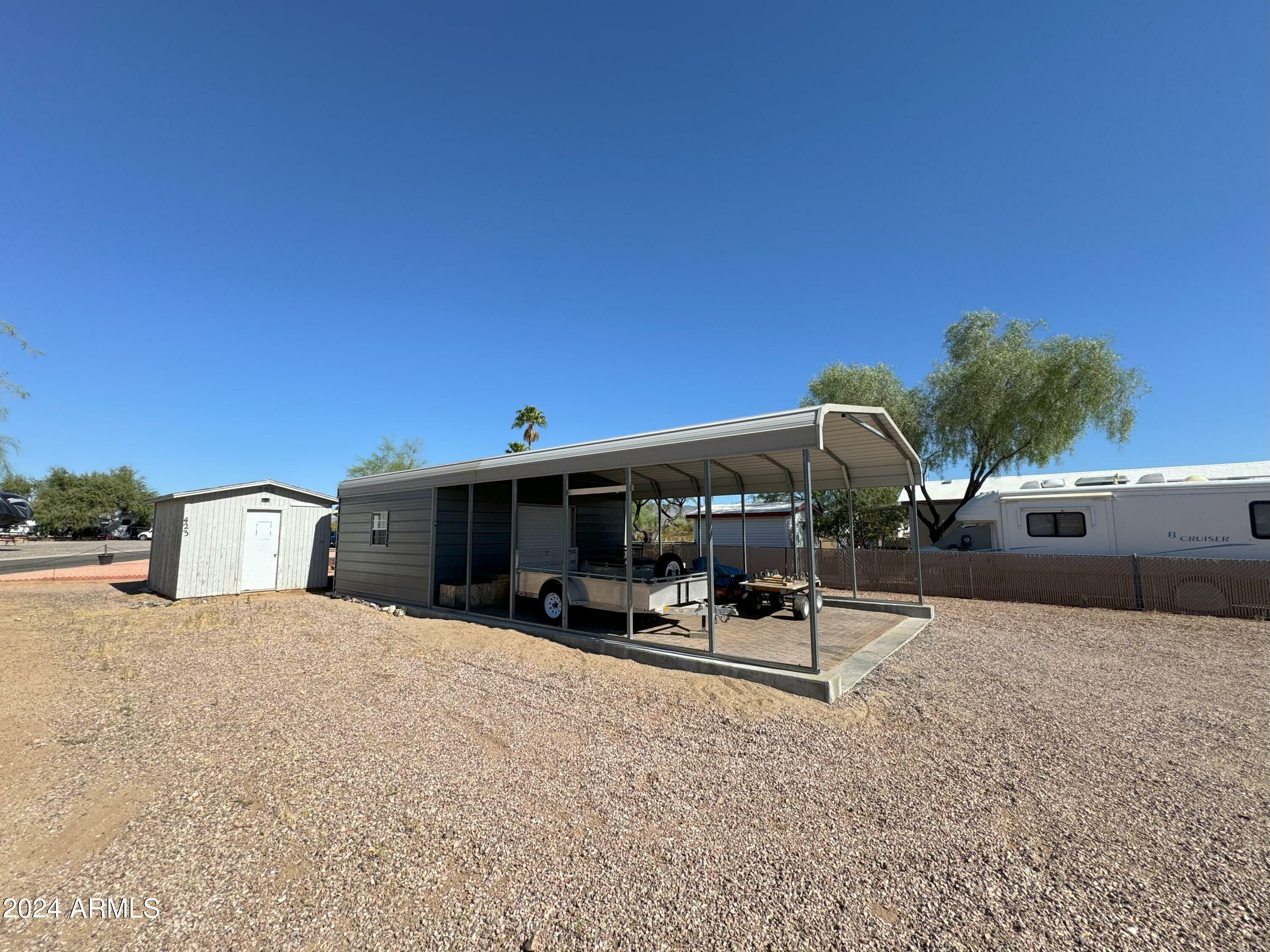 Property Photo:  21304 W Golden Nugget Drive 423  AZ 85332 